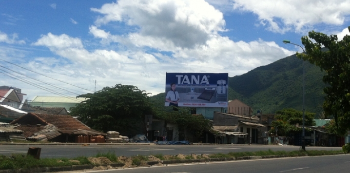 Mời quảng cáo Billboard QL 1A - TT Lăng Cô - Hầm Hải Vân - Tp. Huế